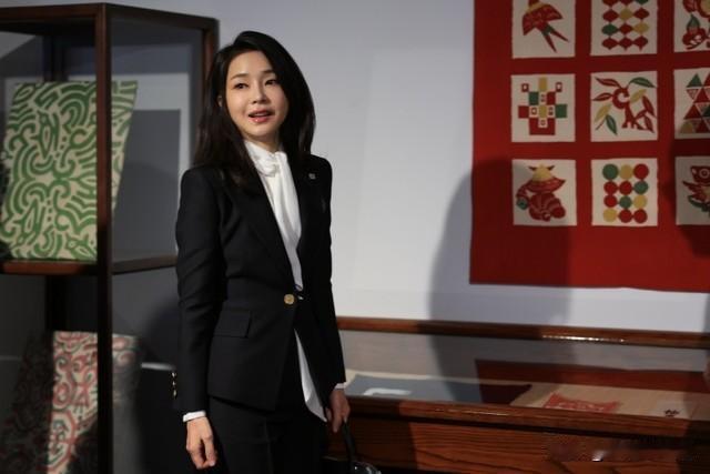 突发！韩国金建希股价操纵案主审法官身亡，尹锡悦妻子案件再添疑云当地时间5月