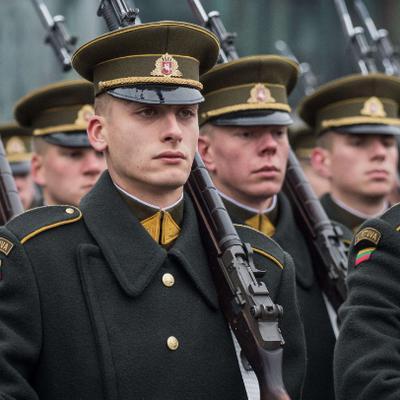 第一个愿意向伊朗派兵参战的国家出现了，它就是在俄乌战争中逢俄必反的，立陶宛！