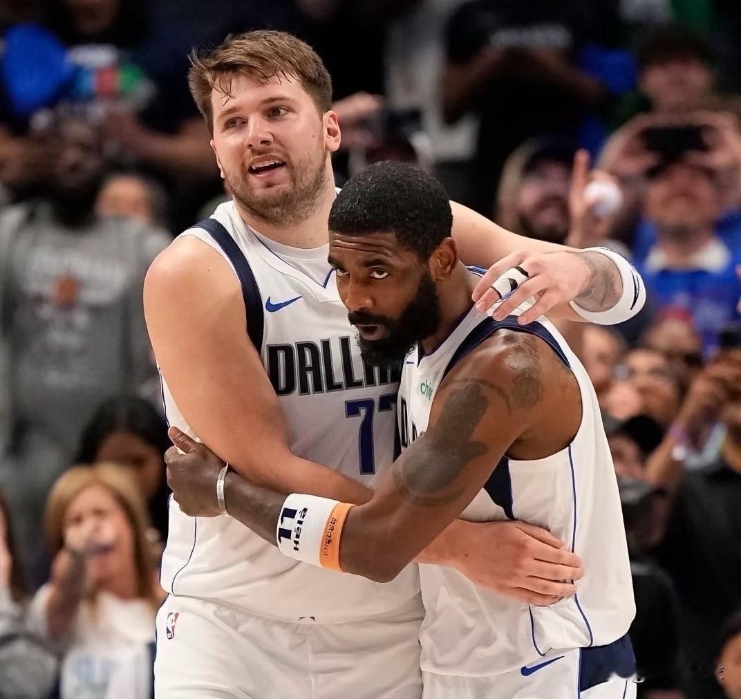 据称杜兰特发来的另一条信息，这次是关于欧文和东契奇在独行侠队效力时的言论：“