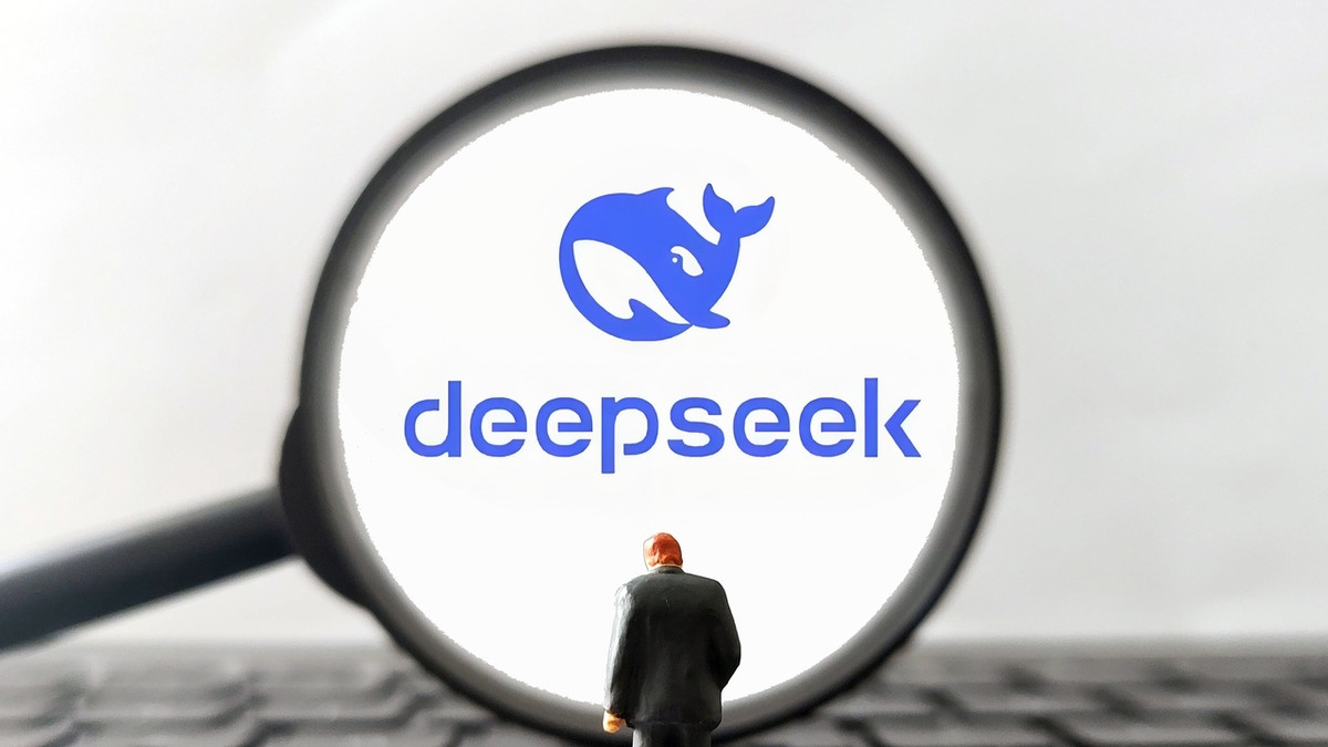 deepseek股权结构曝光, 梁文峰持股84.3%, 股权架构堪称模板