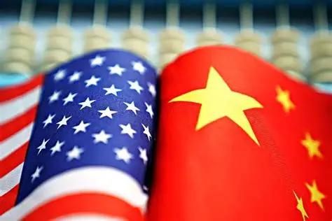 中国为什么不希望美国倒下？说白了，如果美国失去了“世界霸主”的位置，那么咱们极有