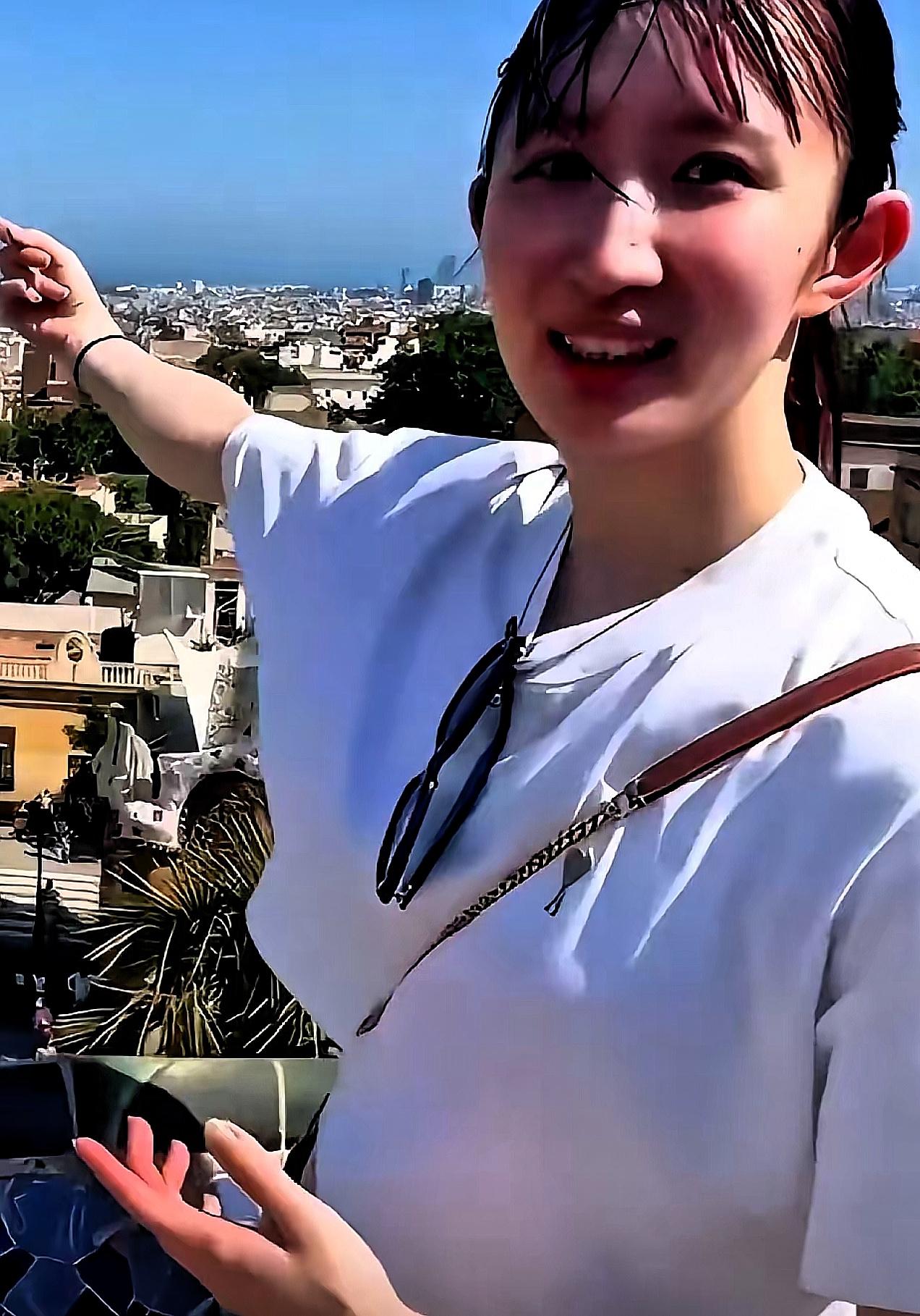 早田希娜为啥圈粉？这姑娘的真实比金牌还吸人早田希娜这姑娘是真讨喜！采访里大大