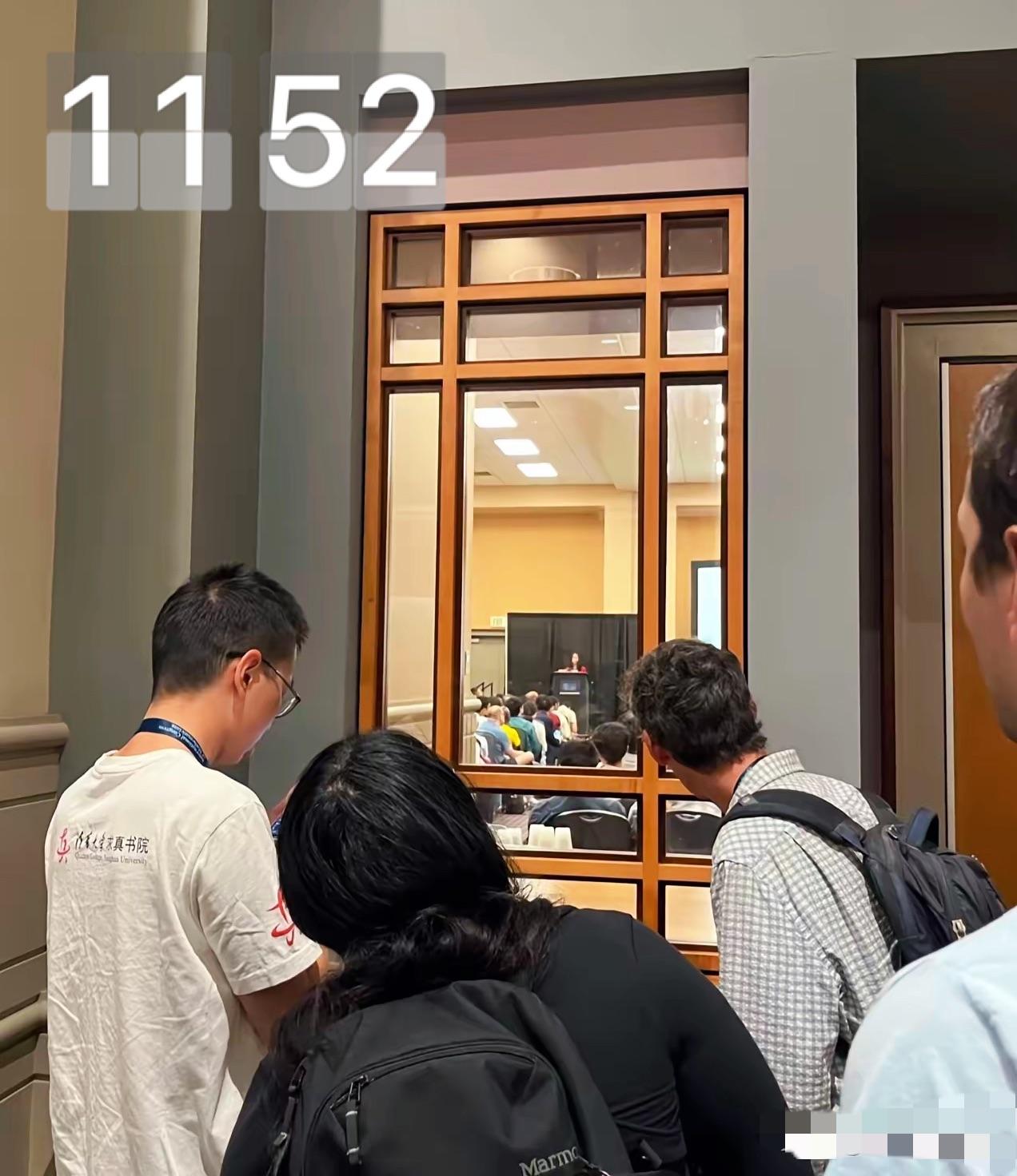 难怪王虹会特别感谢她的博士生导师拉里·古斯，她在国际数学大会做报告时，拉里·古斯