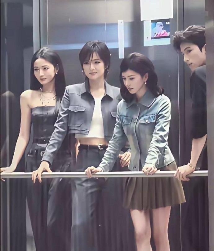 突然理‏解于⁠正了，赵‎晴的颜值确实很能打。