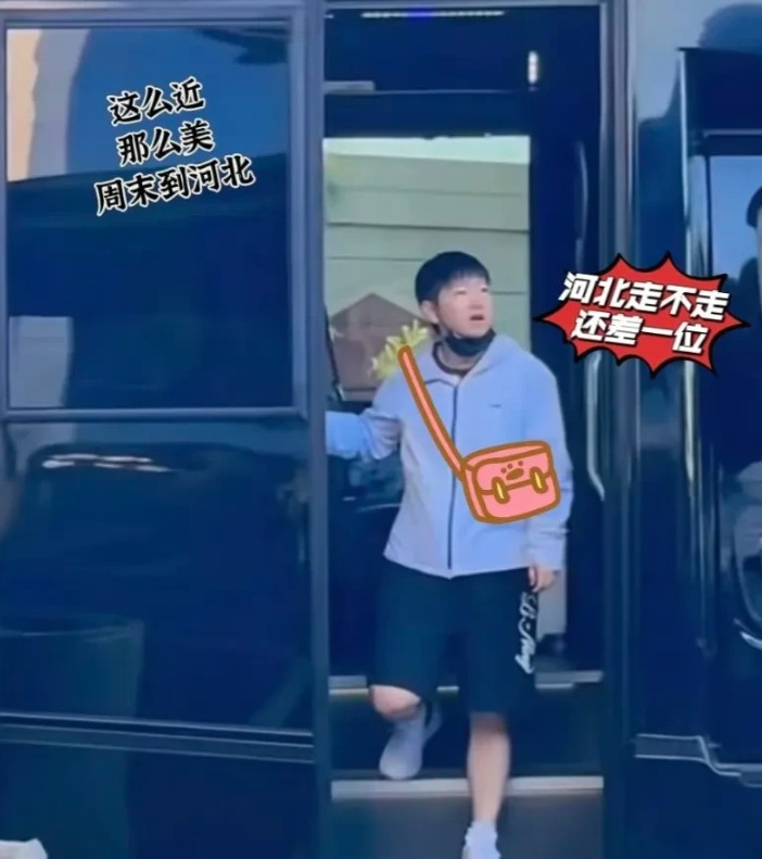 孙颖莎到国外变了！哈哈哈！莎莎到了漂亮国后那是个活泼啊！能够施展她的72变了