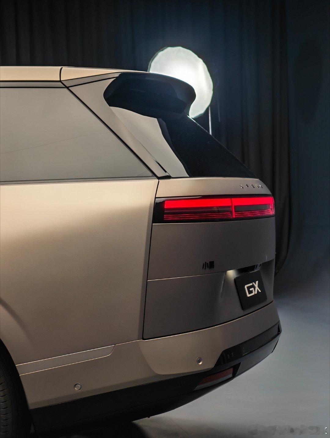 小鹏GX欣赏～新能源汽车新科技旗舰小鹏GX来了如此小鹏GX怎能不爱小鹏GX技术