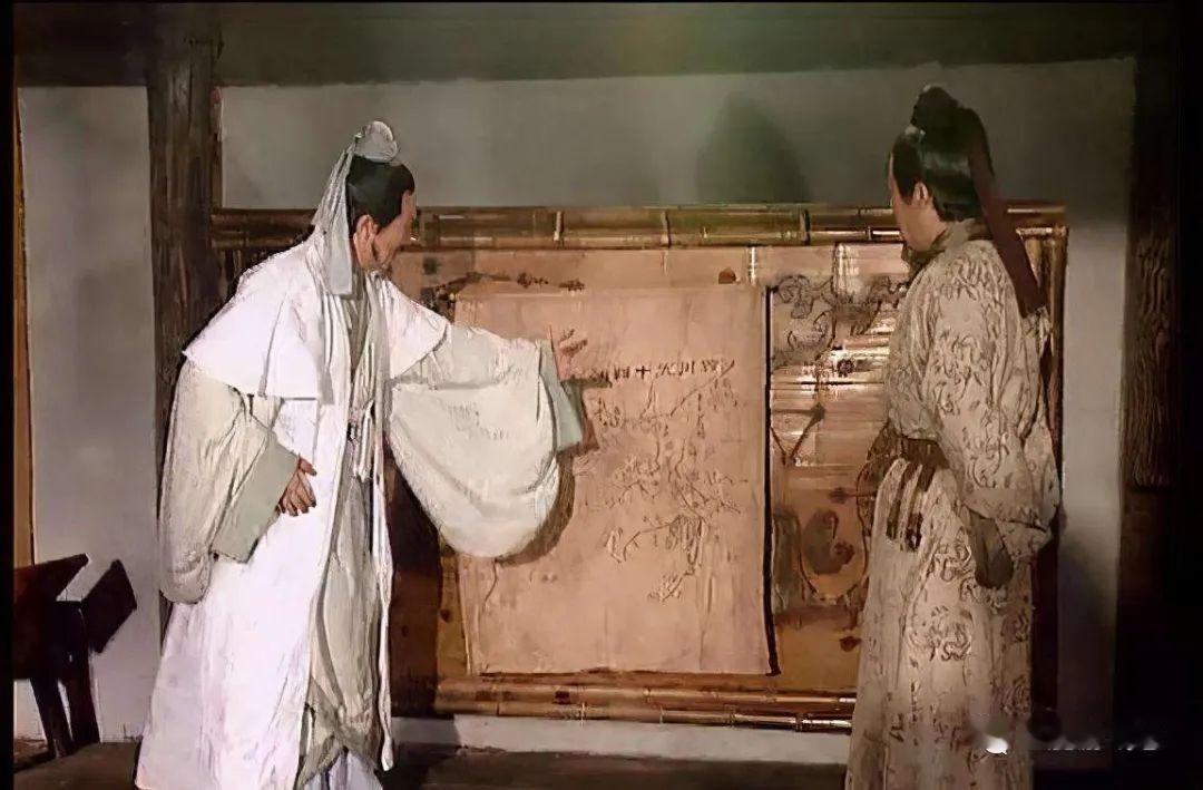 什么才是真正的三分天下？不是跨有荆益，而是放弃荆州，占领巴蜀、汉中，再突袭关中，