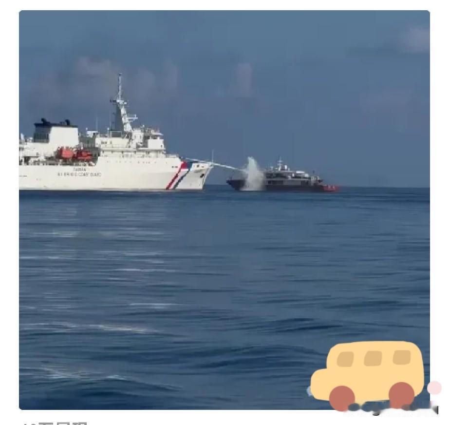 我们的船舶被打了一顿，转发，昨天（10月1日）台伪海巡鼠在东沙海域用高压水炮轰击