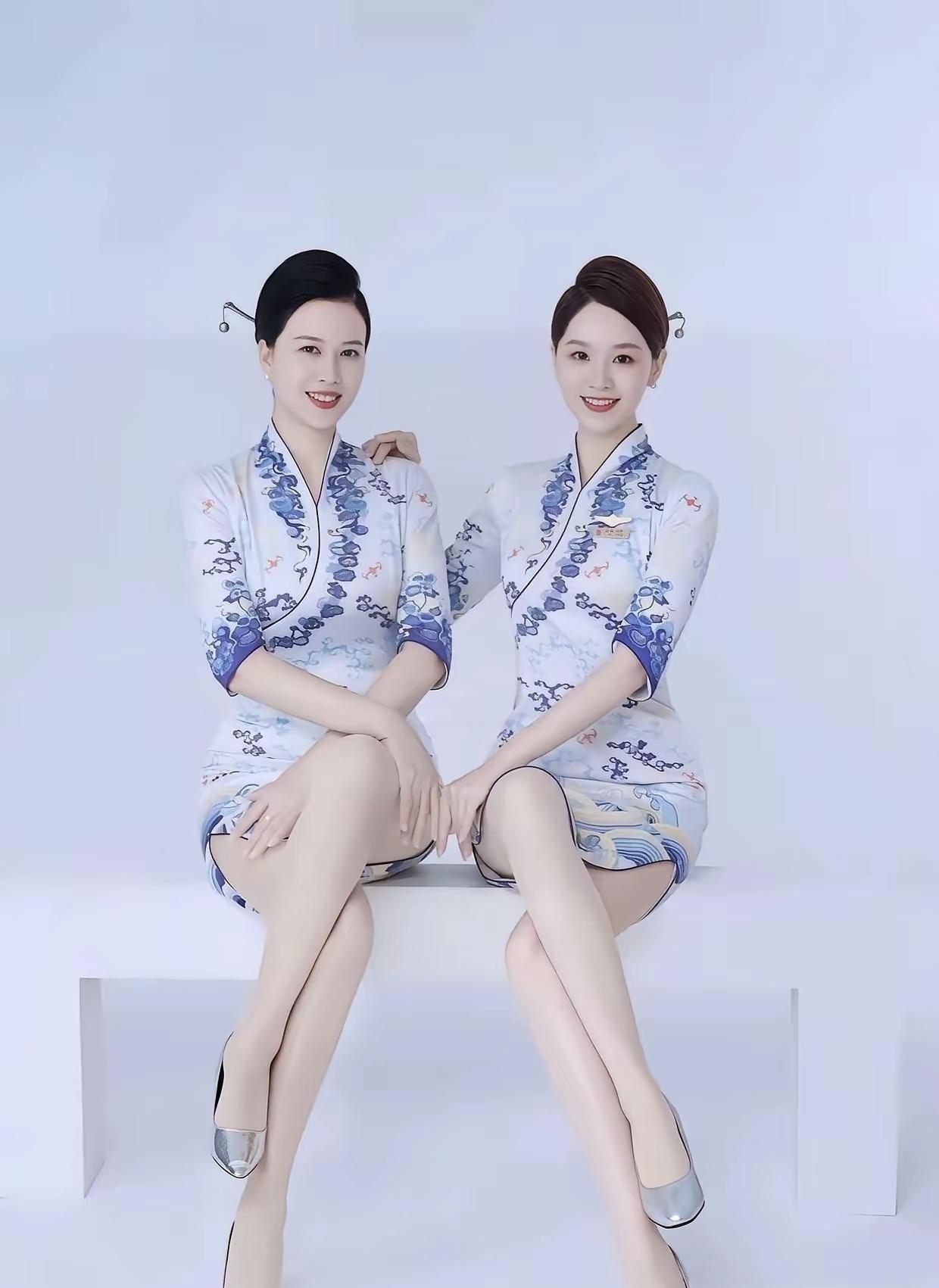 最漂亮的母女组合，这哪里像母女，就算说这是姐妹，我想也没有多少人会怀疑的，女儿就