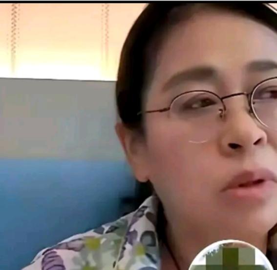 柴桑大姐不可能拍这种美颜照片！网友用柴桑大姐的侧影截图翻拍美颜照，这侧影是姚家