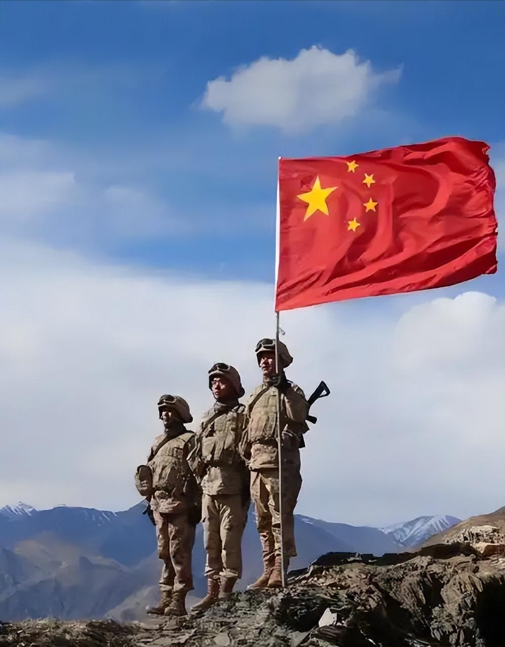 *军队再强大，经济再富足，武器再尖端，没有伟大领袖，全都白瞎。一个国家拥有先进战