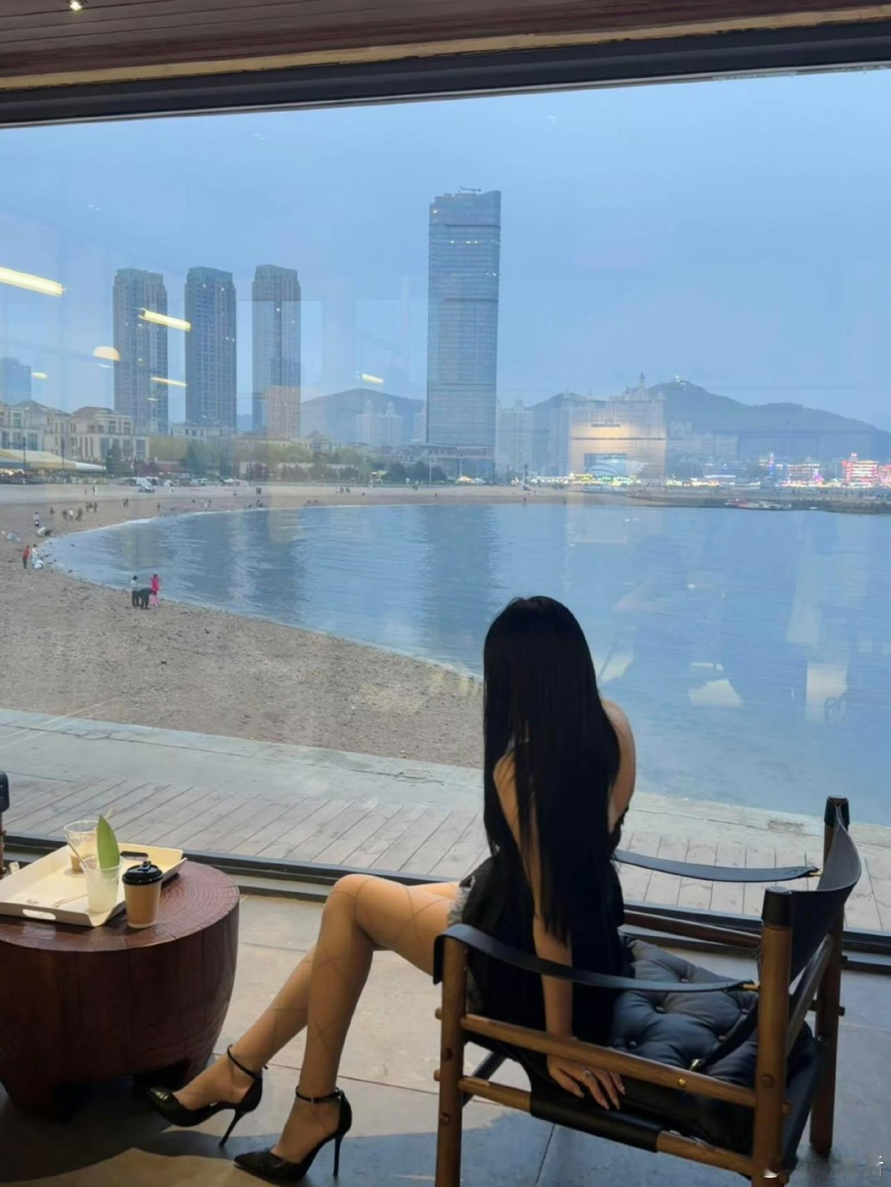 (^~^)我很可贵，你要珍惜​​​