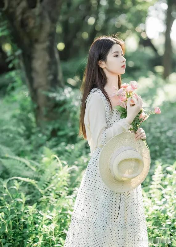 女人的外貌是否重要呢？这是一个很值得探讨的问题。在如今这个“颜值即正义”的时代，
