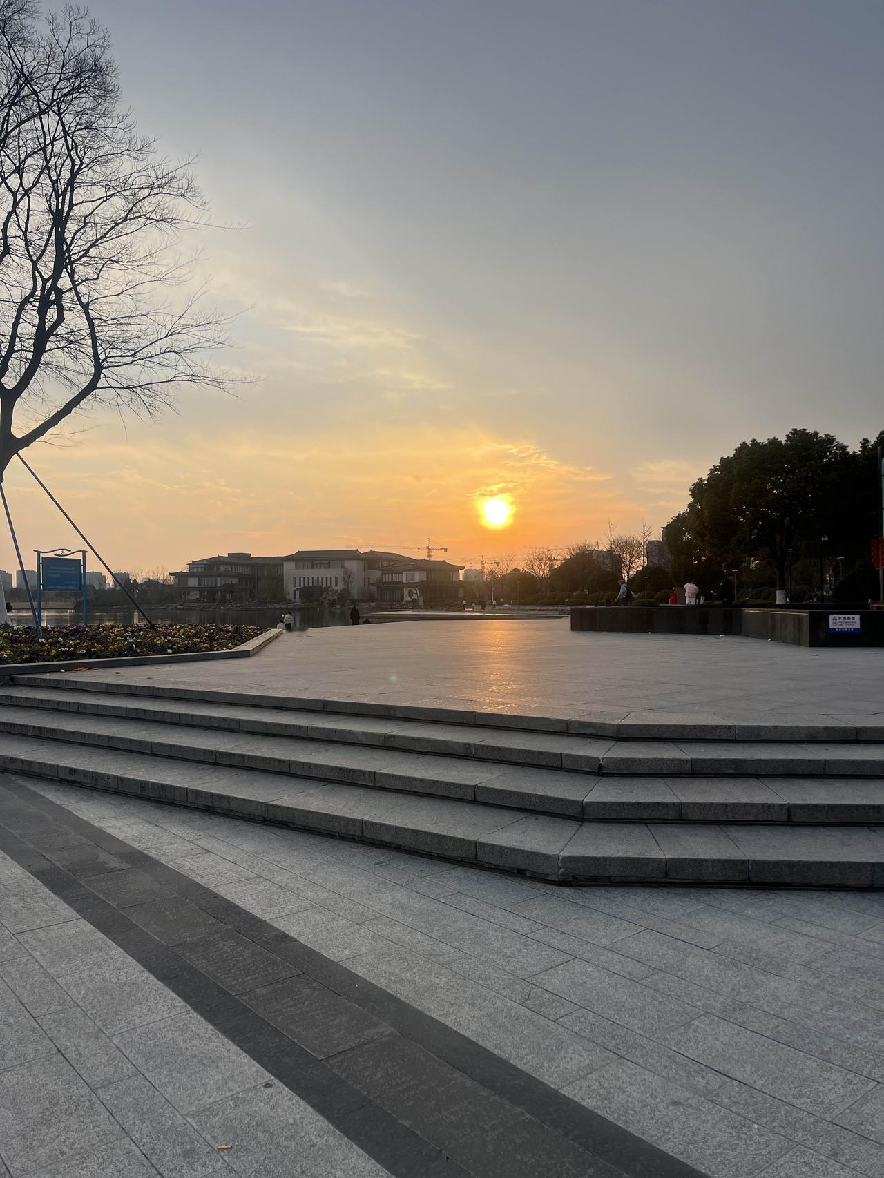 彻底醒悟！人一旦没了健康，财富、地位、面子：一文不值听完这句大实话，99%的
