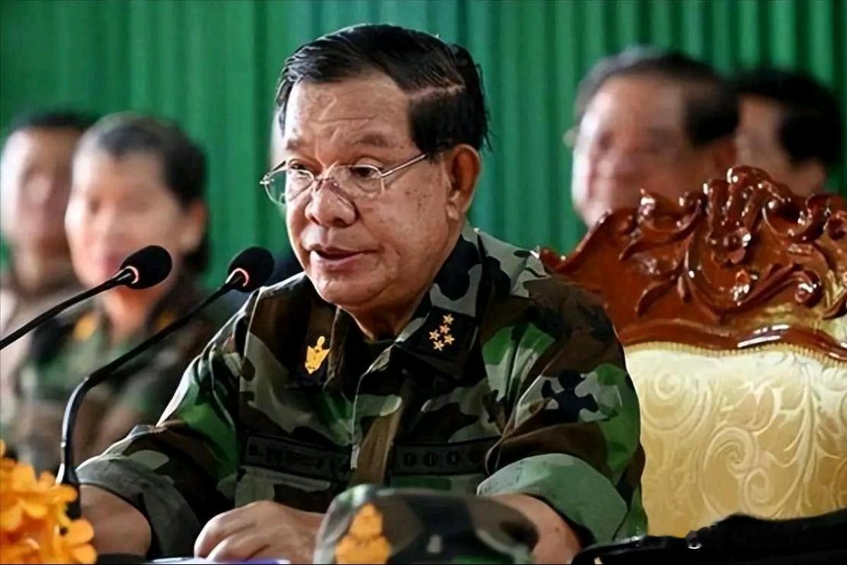 泰国正考虑对柬埔寨放大招，这一招比直接武力攻击可能对柬埔寨的伤害更大！12月15