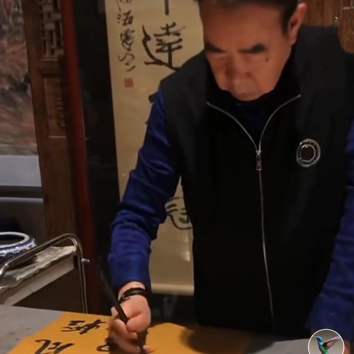 文坛热议！贾平凹被称文学亿万富翁，收入链条引人讨论谁也没想到！文坛大家贾平凹
