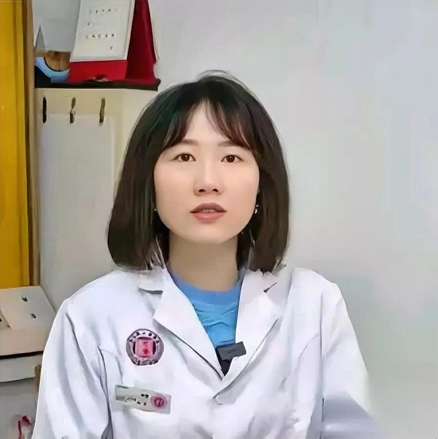 曾医生婚外情曝光！院长丢官她惨了？体制内风光的曾医生，本有家庭和头衔加持