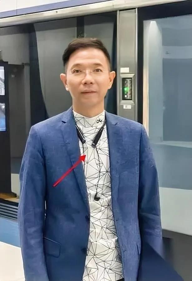 谁懂啊？李律今天的饭是法院门口便利店凉了半透的包子——刚从济南庭审的“仗