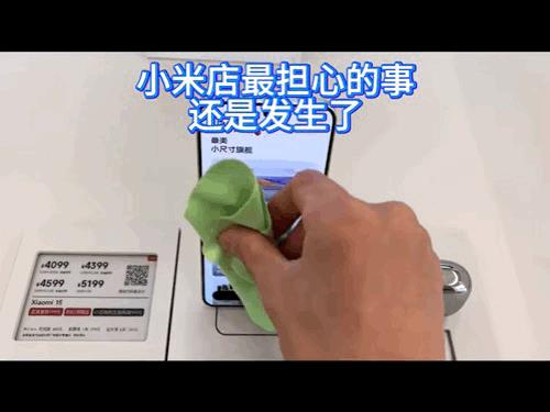 谁把耳机拿走了？[捂脸哭]