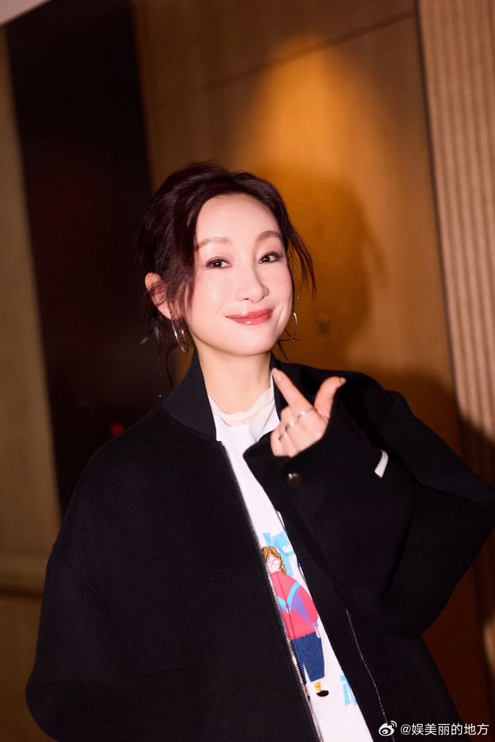 秦海璐一场戏台词就一句谁不为之惊叹！秦海璐一句台词靠自我发挥成经典，角色灵魂被