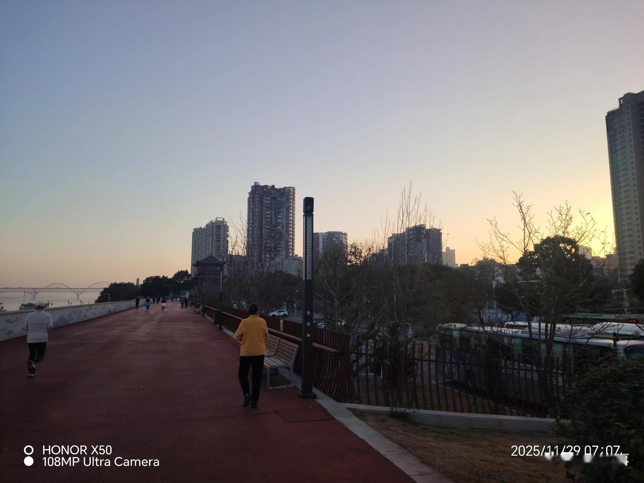 2026最想实现的一件事新的一年里每天坚持晨练打卡