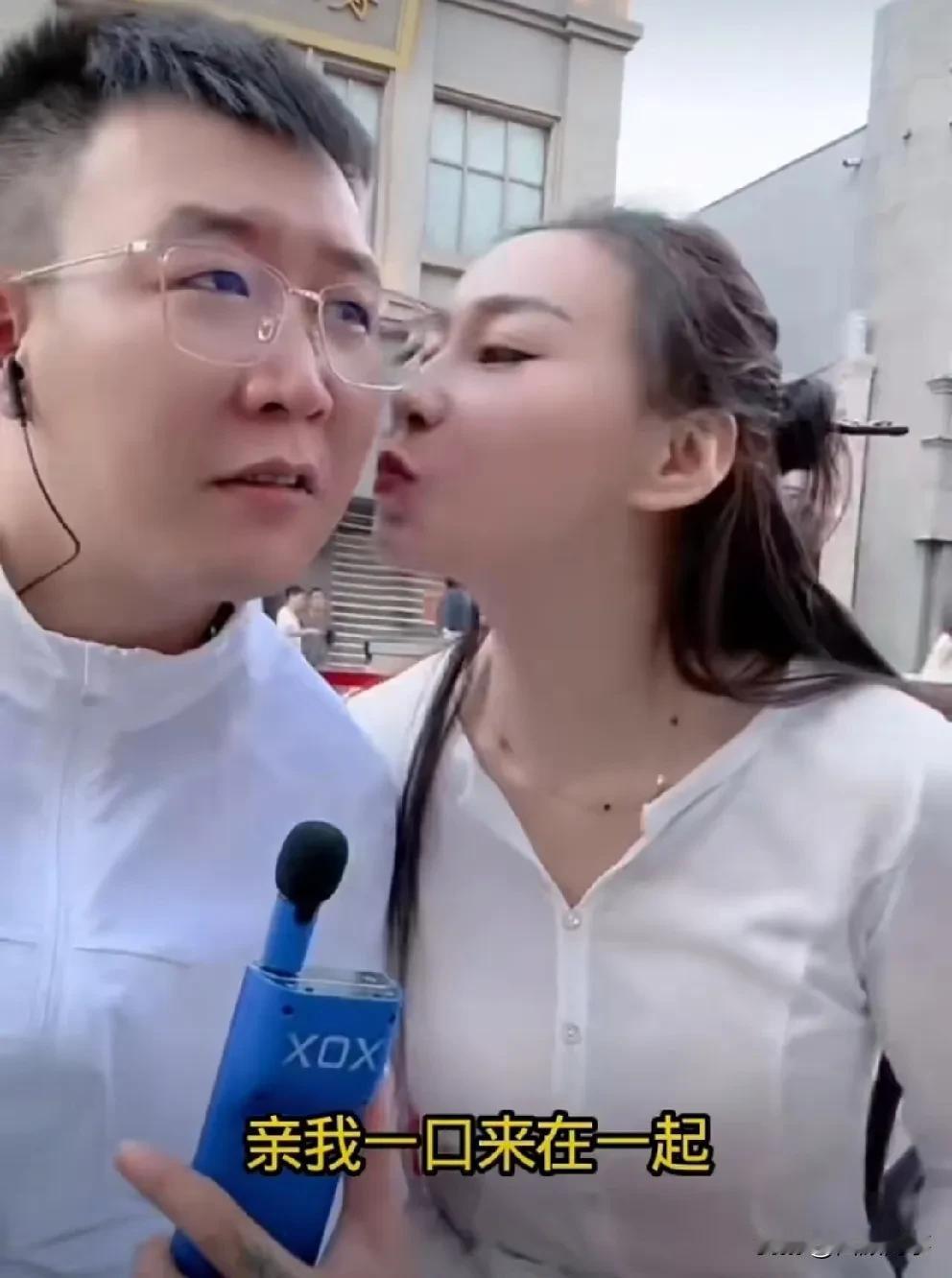 九天表示愿意看到小白龙与师娘炒作剧本，背后都是赵本六的杰作，举杆都是他！