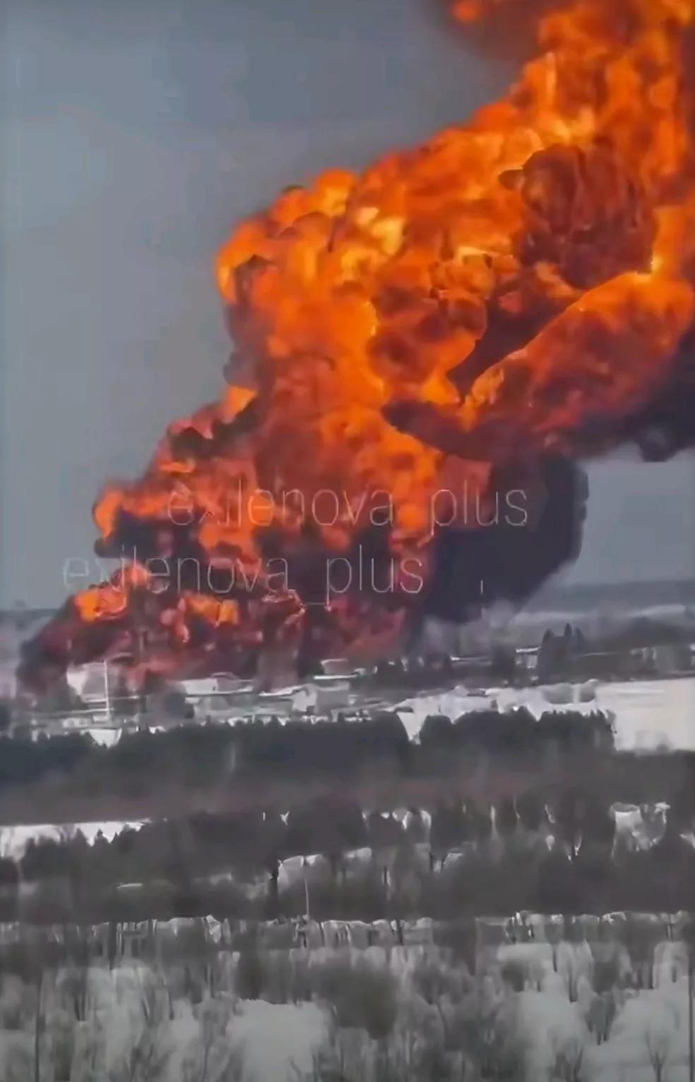 《图片报》消息，“友谊”输油管道再度遭袭。当地时间24日，俄罗斯萨马拉州州长