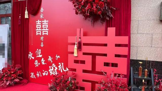 河南周口，男子支付30余万彩礼和女友举办了婚礼，但未领取结婚证。同居后男子经常和