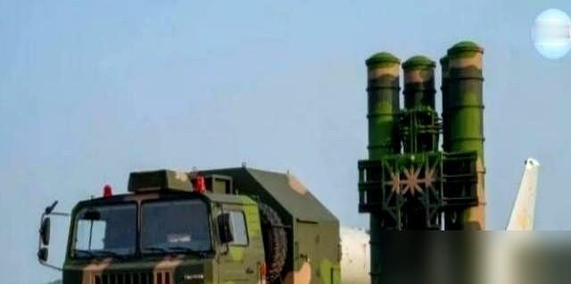 十年前，俄罗斯卖给中国最强防空系统S400时，它被捧为“防空王者”。当年刚敲