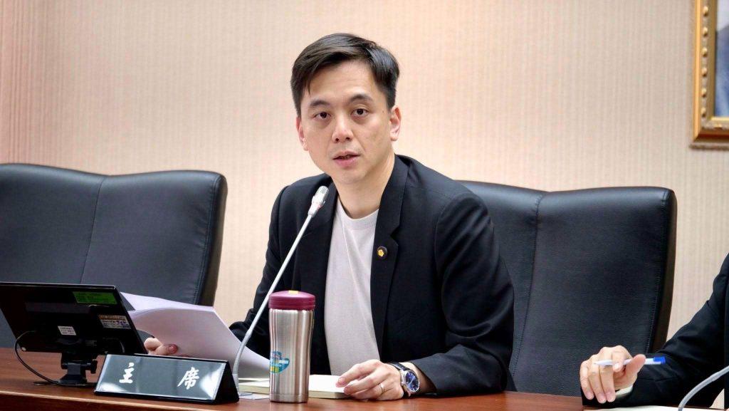 否认郑丽文访陆牛煦庭：廉价的谣言针对国民党主席郑丽文被传春节前后访问大陆