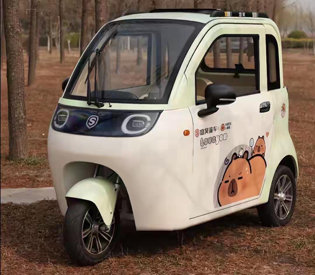 1万块的电三轮，能自动泊车了。你没看错，不是几十万的特斯拉，不是十几万的国产