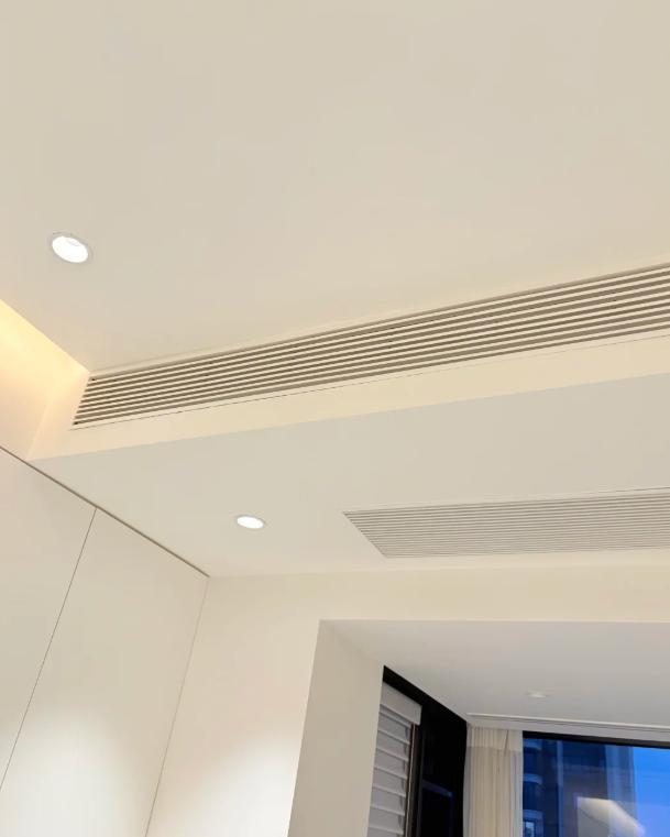 一台用得不爽的中央空调，拆掉居然这么费劲！我说要换挂机，楼下邻居以为我要装修，上