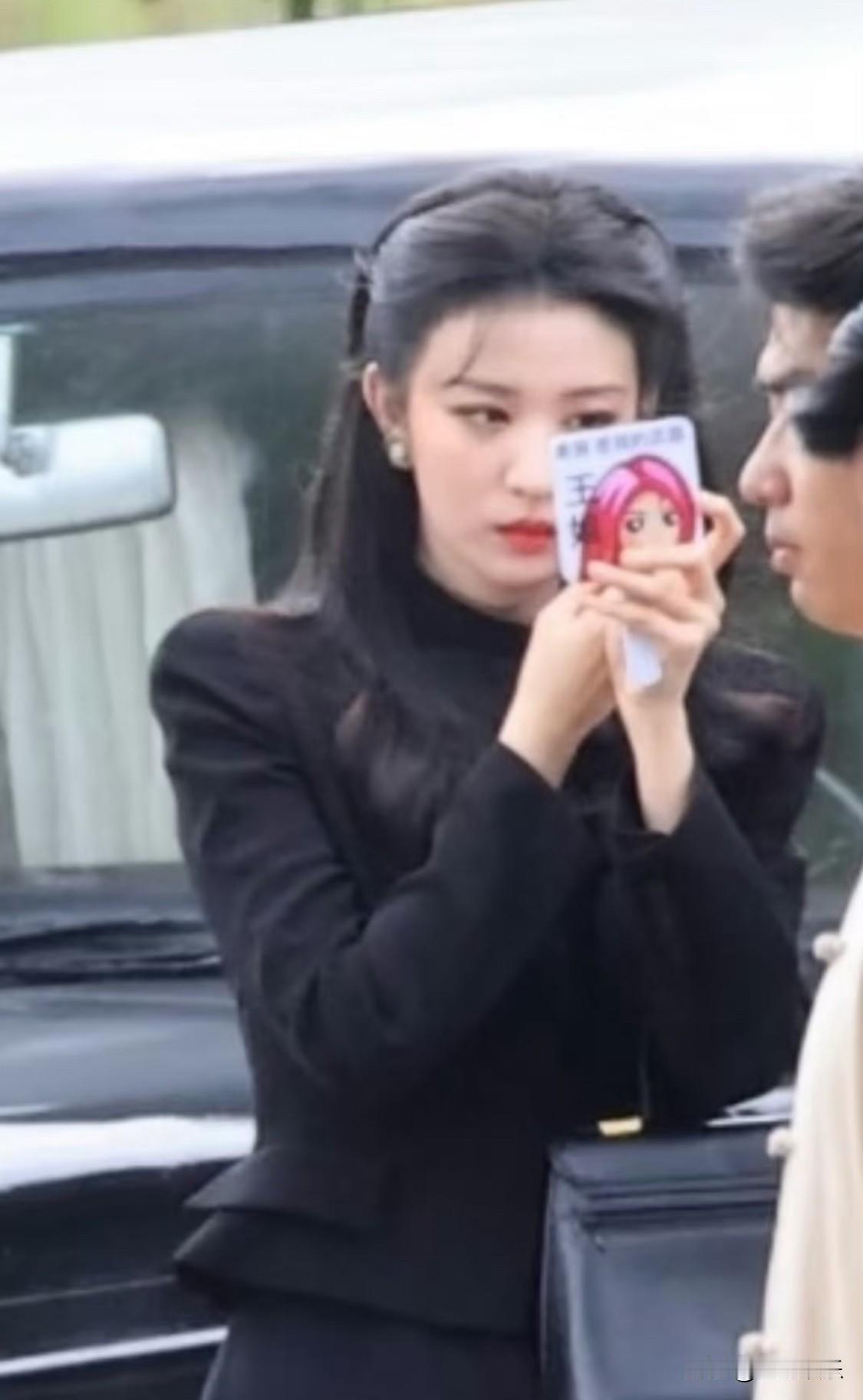 王楚然的化妆镜🤣王姐其实是个搞笑女吧？被她的外表迷惑了哈哈哈