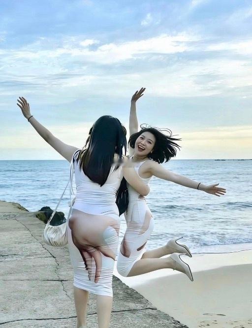 一个敢设计，一个敢卖，一个敢穿出门