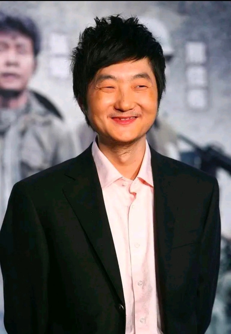 董洁王大治-董洁：中国内地女演员，因《金粉世家》冷清秋走红，曾有“清纯玉女”