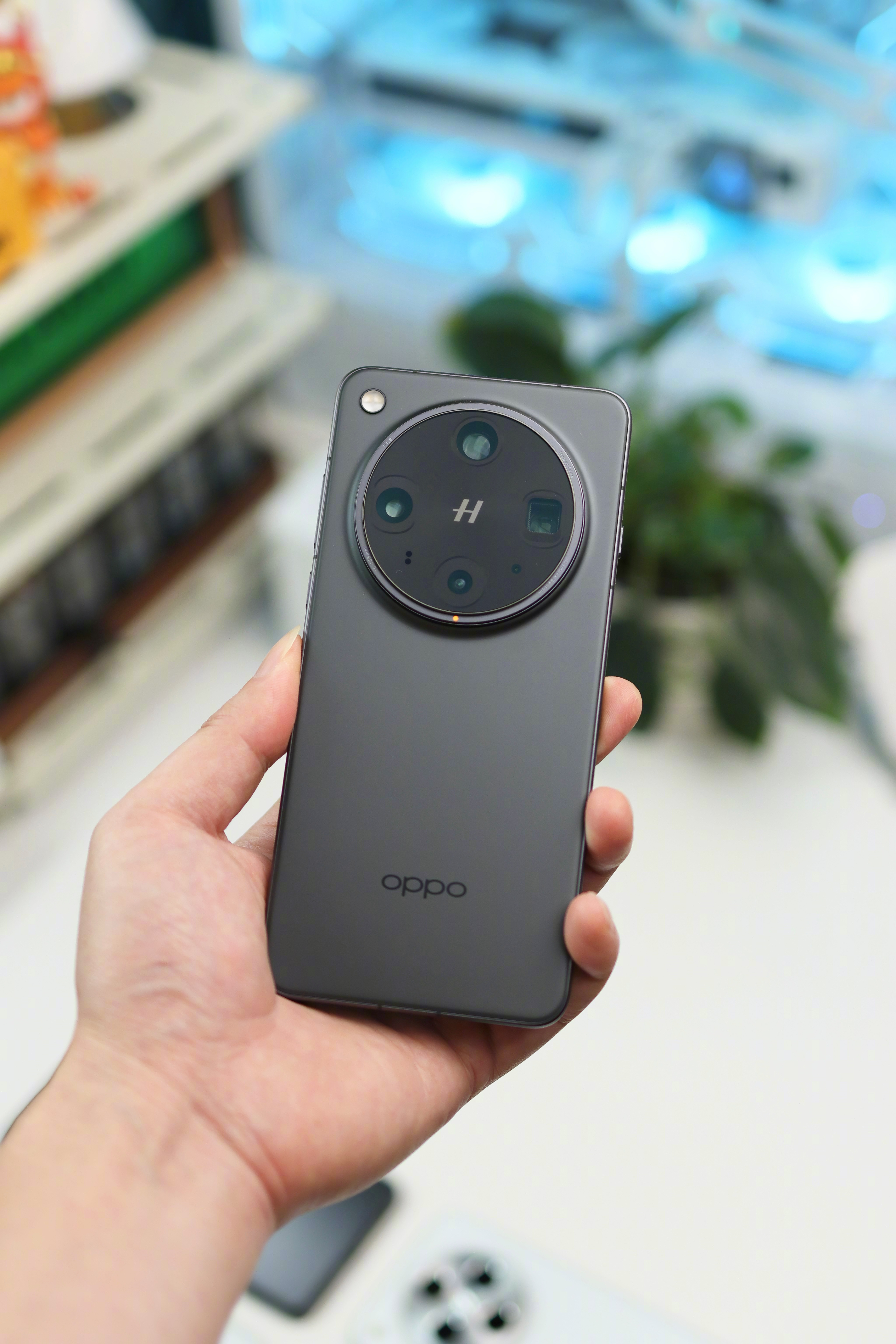 OPPOFindX8Ultra12+256售价649916+512售价