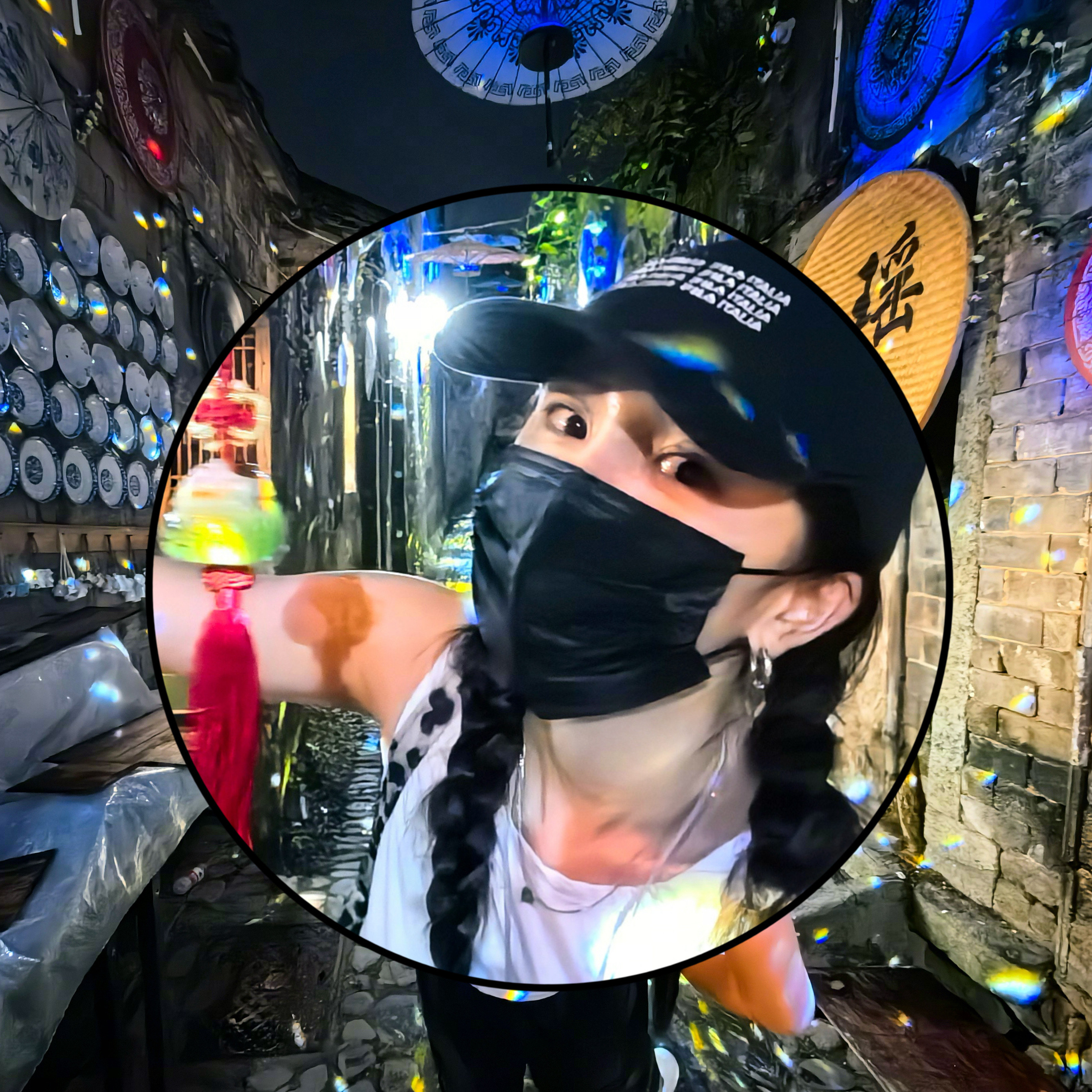 杨幂我系小幂，请给我开门！看看我给你带什么好东西啦！​​​