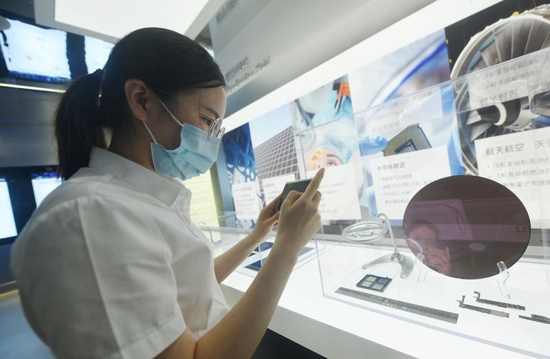 以后什么行业能站在风口?现在人工智能、机器人、电动汽车确实很火，未来的风口行业