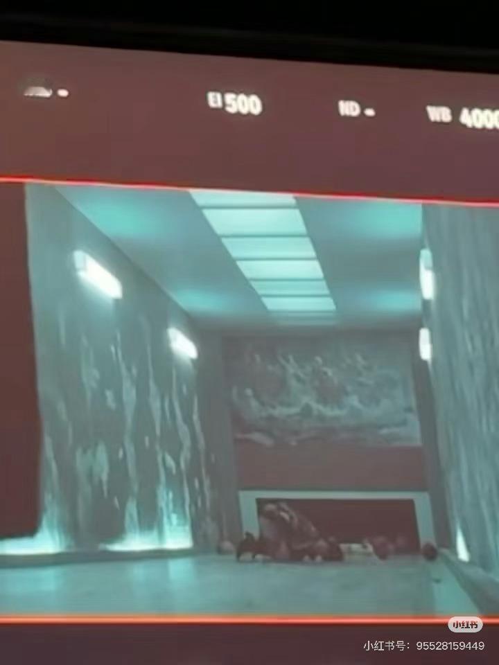 完美驾驭贴头皮造型的柳智敏KARINA✨​​​