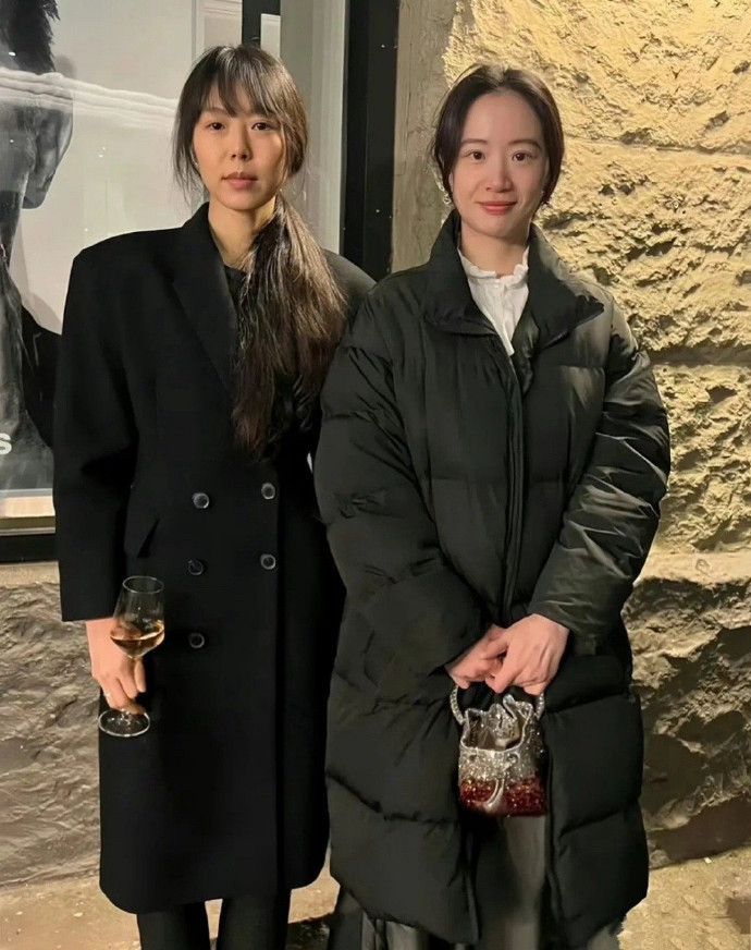 这一对比，李梦确实好土啊