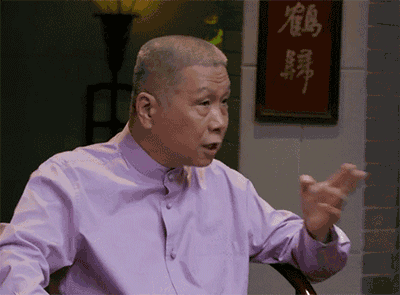 上世纪80年代末，他遇到一只珐琅彩碗，卖家开价3万元，彼时的他因觉得价格