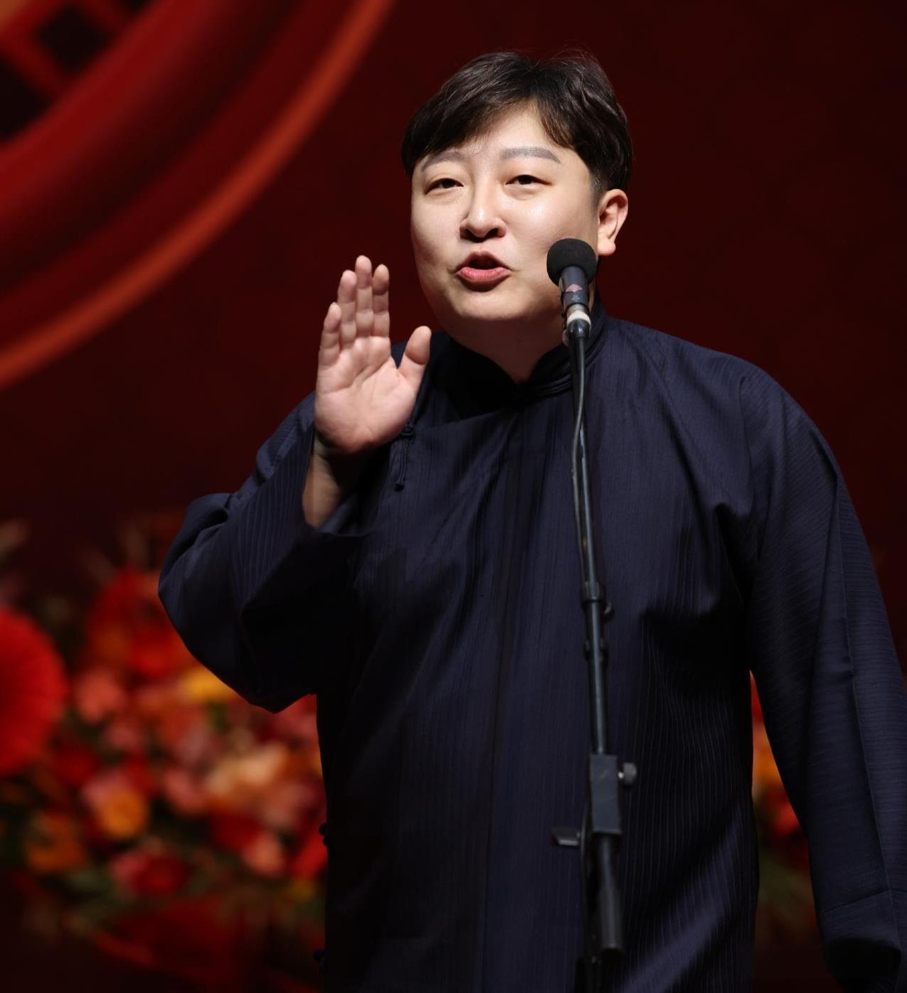 德云社未解之谜～曹鹤阳和宁云祥有什么矛盾。24年底，张德燕和宁云祥发帖，阴阳骂