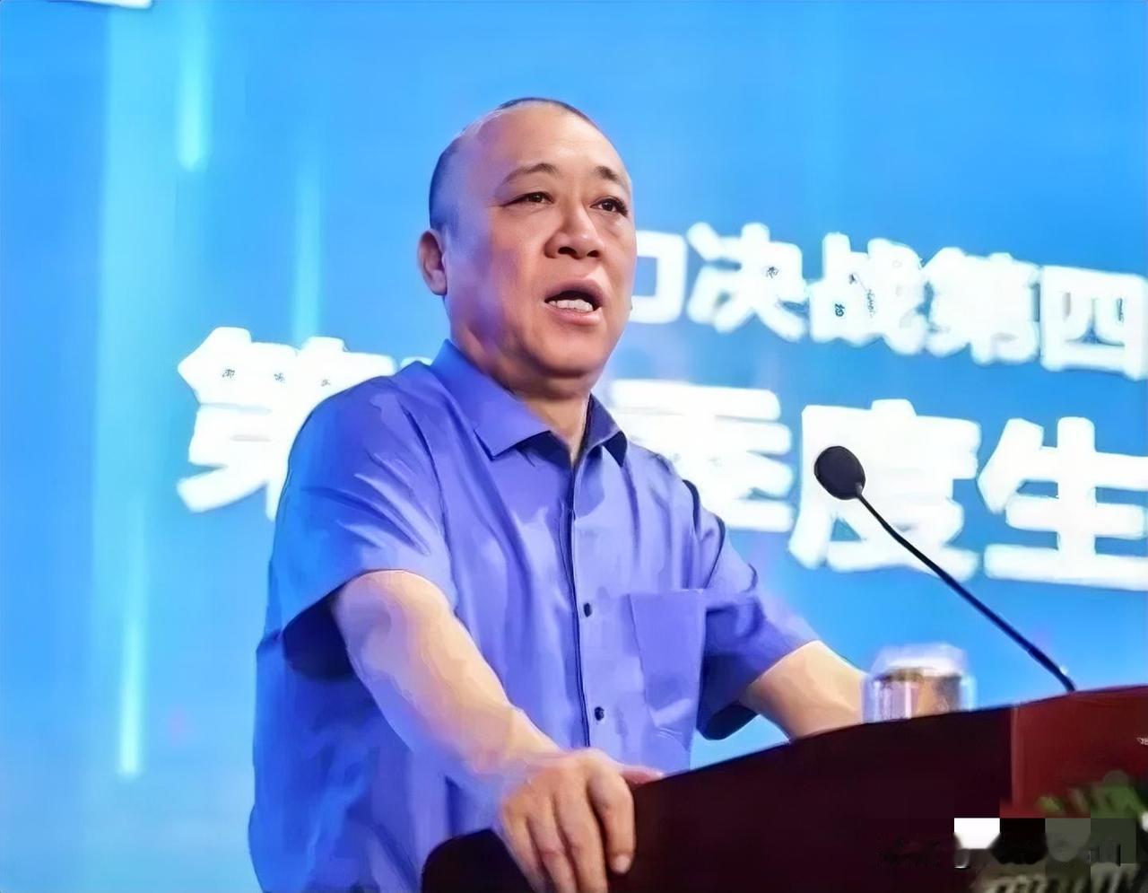 有人问崔培军：挣那么多，咋不多做点公益？他大手一摆，说话特别直白：公益我不是不