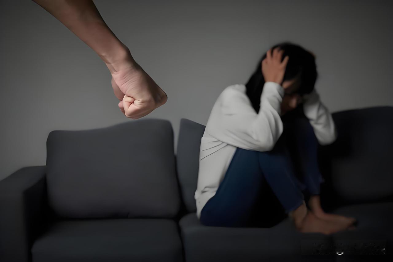 “悲剧还是发生了！”云南昭通，一15岁女子才上初一，和一27岁男子住到一起，她连