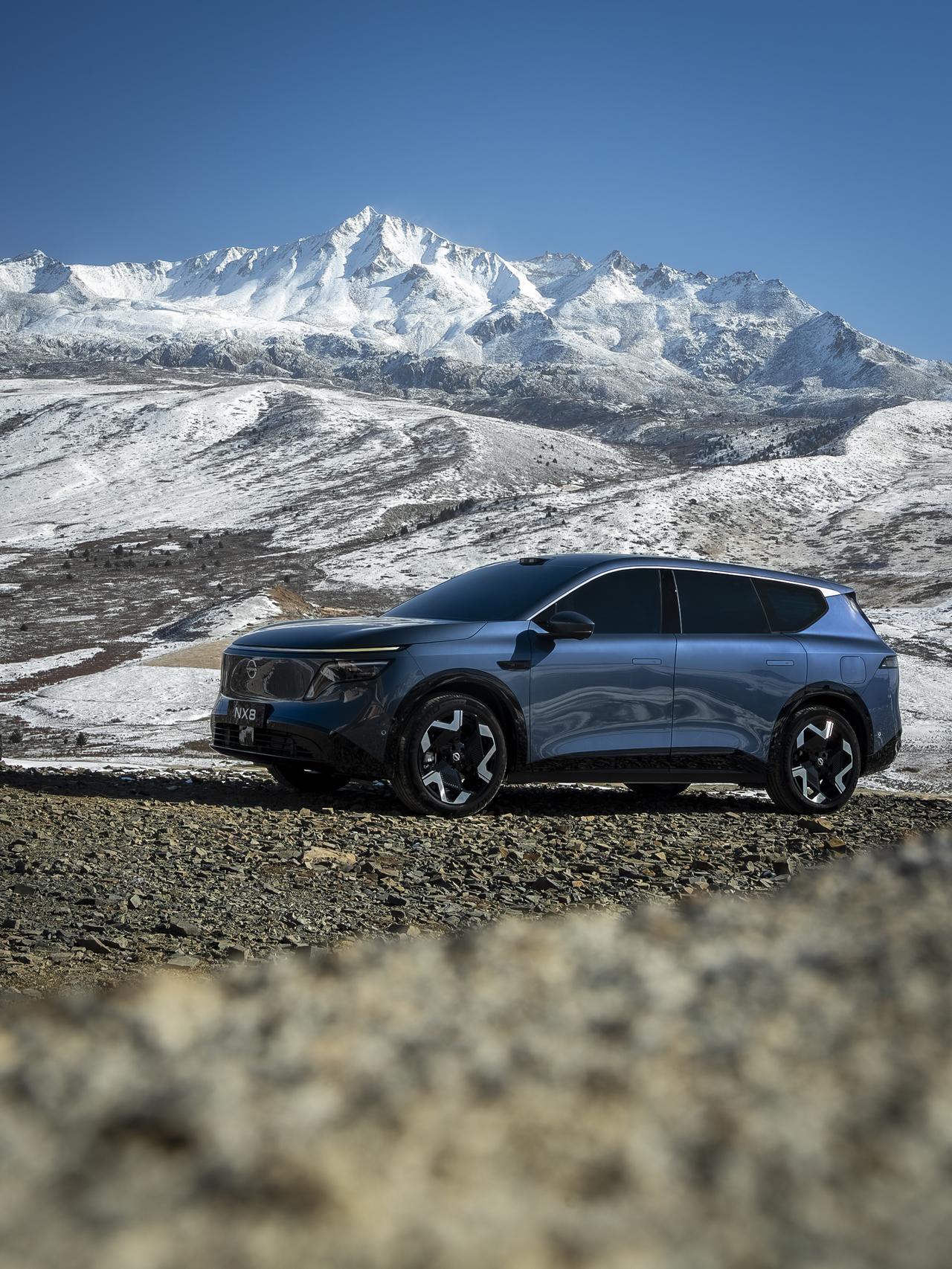 玩了一下午，东风日产NX8的车机让我忘了手机。东风日产NX8开启预售之后，就吸