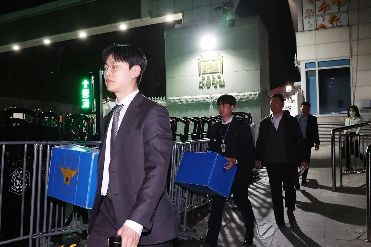 金成勋，李光宇离开警卫处后风向立即大变，警卫处正在最大限度的配合警方。已四次
