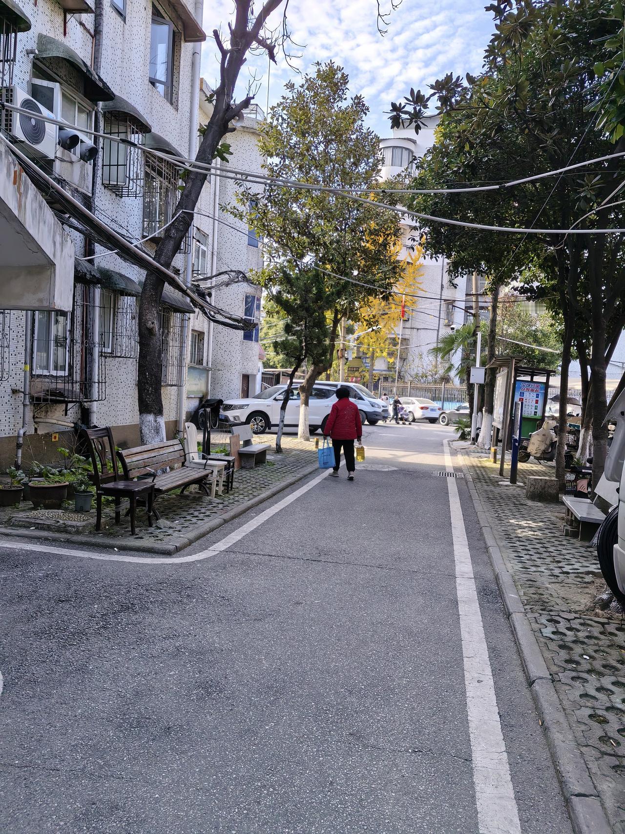 你说软件什么的不断升级，人也都像升级了似的，一个个都那么地厉害今天一个快