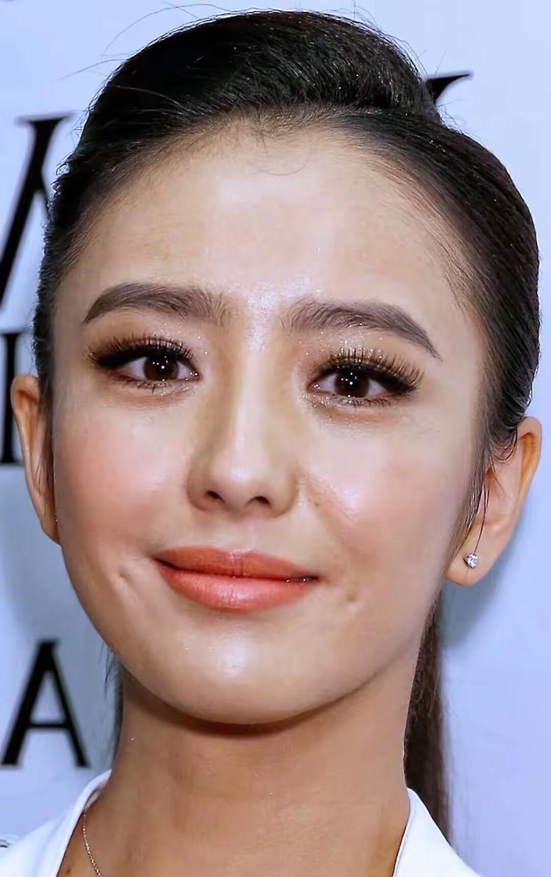 佟丽娅原生态的样子