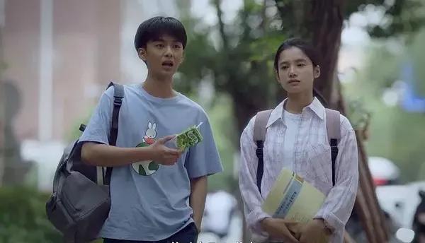 宋祖儿当初没演也算“逃过一劫”[哭哭]女主张婧仪刚刚播完《藏海传》，香老板