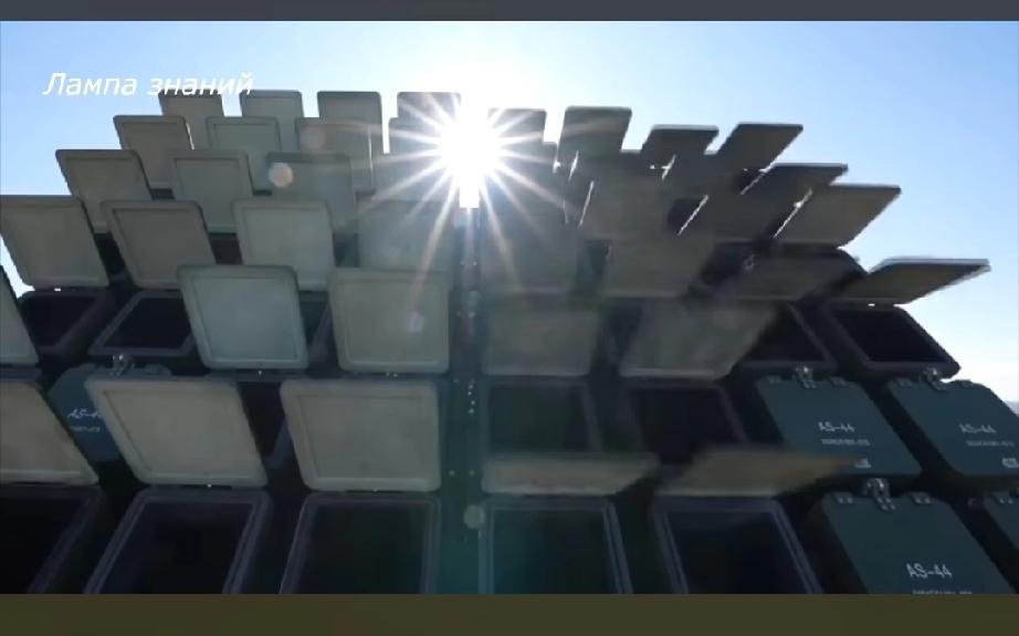 彻底无解！中国“阿特拉斯”蜂群杀器亮相，48架无人机齐射，全球防空直接失效！